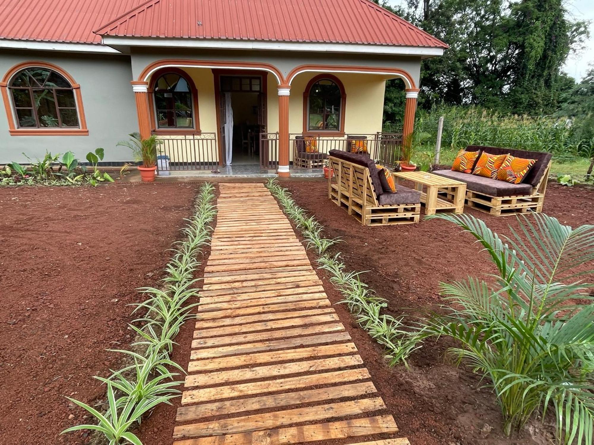 Home Feeling Kilimanjaro Моши Екстериор снимка